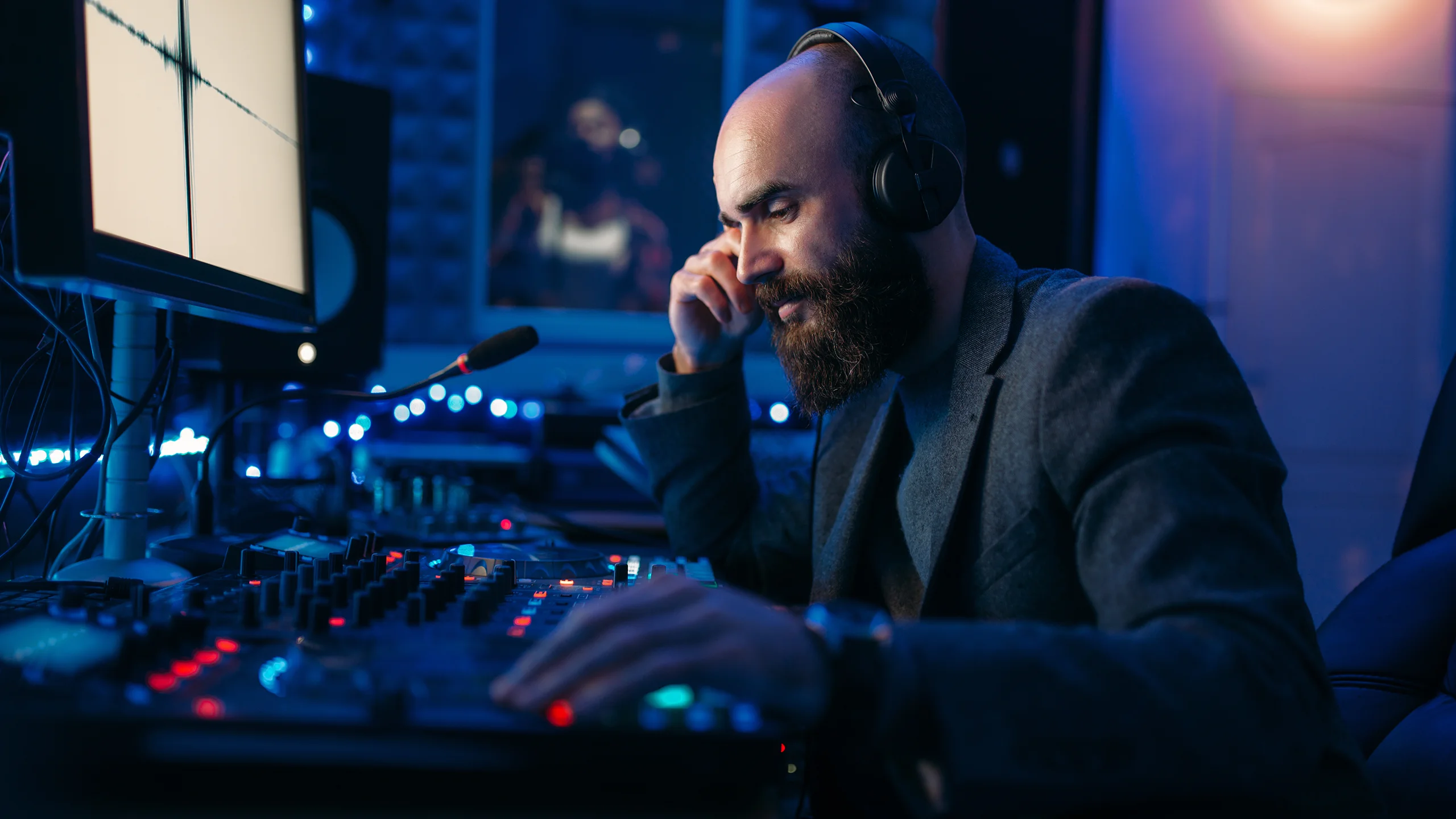 Collaboration Between Game Developers and Composers